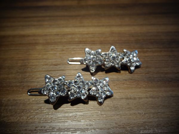 Presilha Strass Estrelinhas